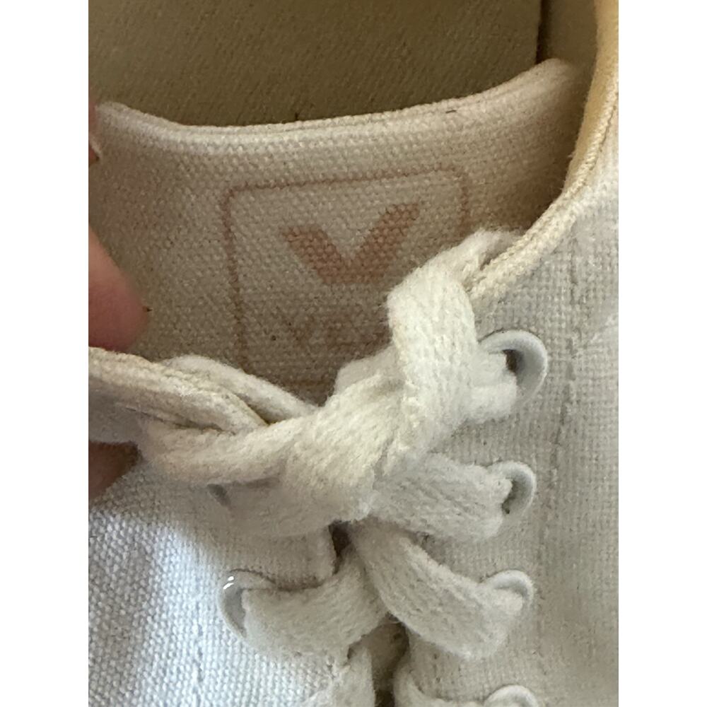 Veja White & Pink Campo Organic Recycled Canvas Sneaker •Women 38/ 7• Nice Cond - Picture 10 of 11